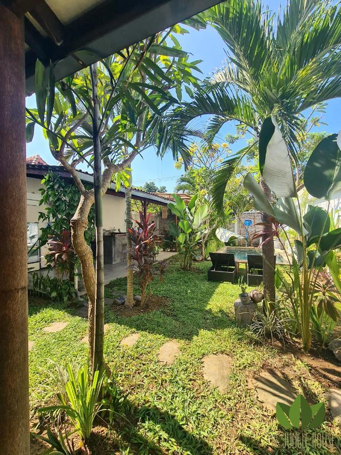 The Jungle House Hostel Canggu  Exterior photo