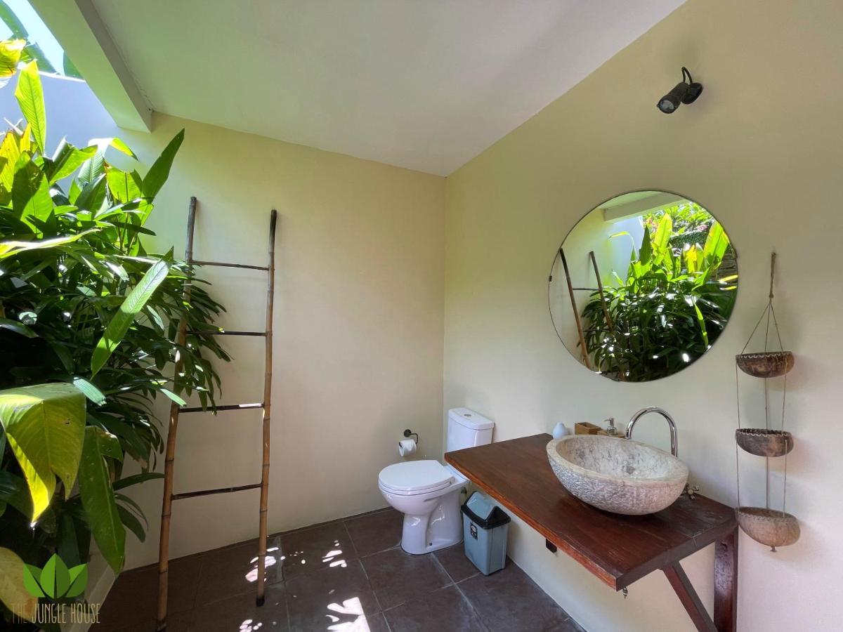 The Jungle House Hostel Canggu  Exterior photo